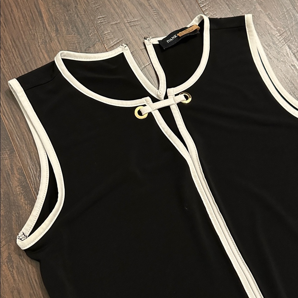 Blouse - Picture 2 of 2